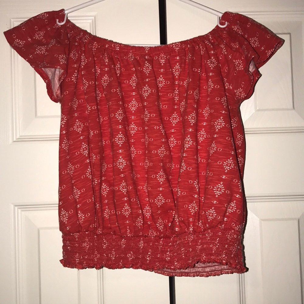Crop top (belly top). Brand new but no tag